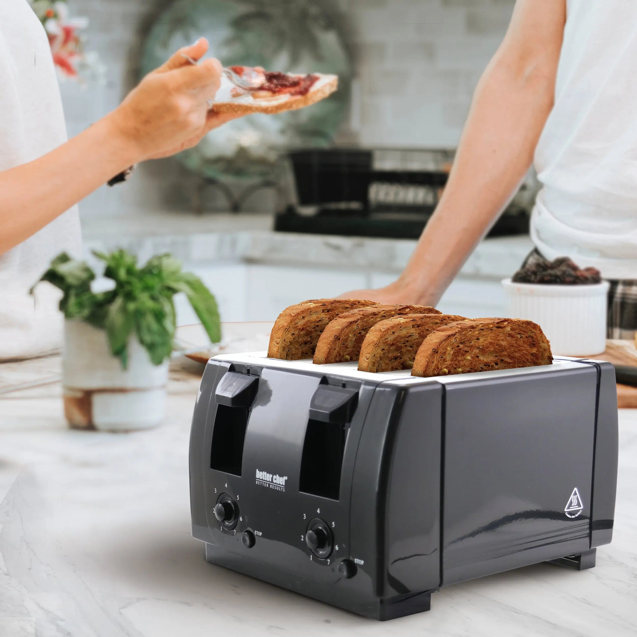 Better Chef 4 Slice Dual-Control Black Toaster Hand C Mart